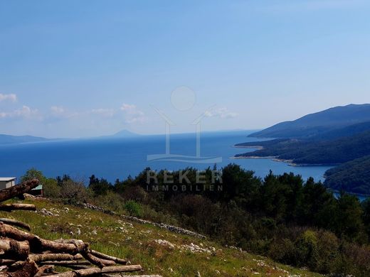 Teren w Rabac, Grad Labin