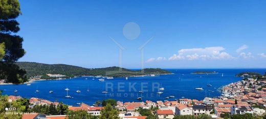 Land for sale in Vis