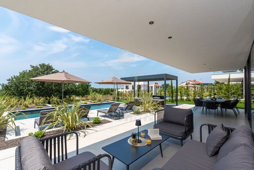 Villa en Poreč, Kutjevo