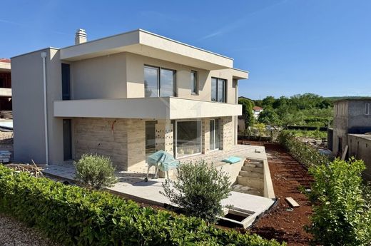 Villa in Malinska, Malinska-Dubašnica