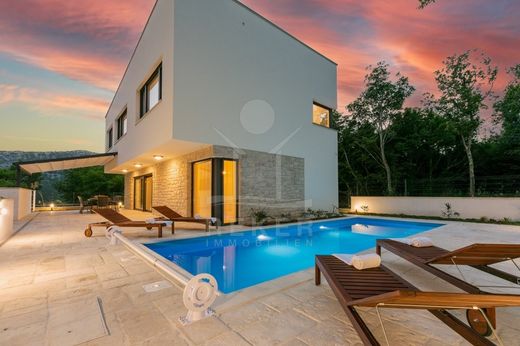 Villa for sale in Grižane
