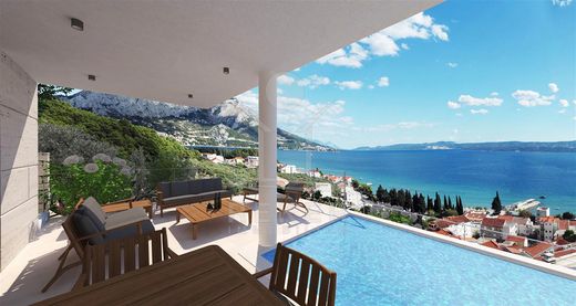 Daire Omiš, Grad Omiš