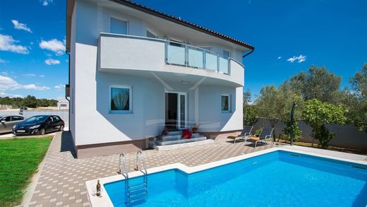 Villa - Vodnjan, Grad Vodnjan