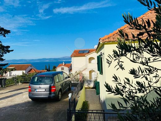 Brac, Split-Dalmatiaの高級住宅