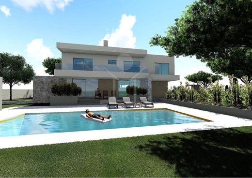 Villa in Svetvinčenat, Istria