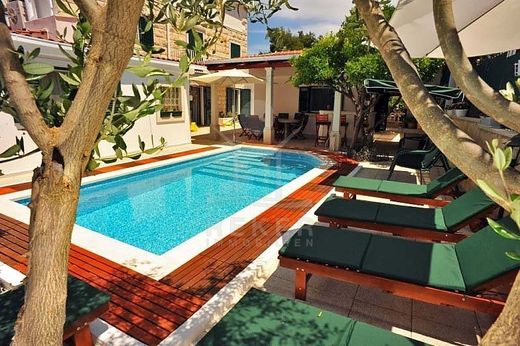 ‏וילה ב  Bračević, Muć