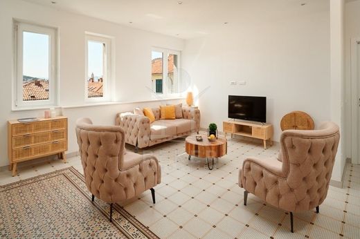 Apartment / Etagenwohnung in Split, Grad Split