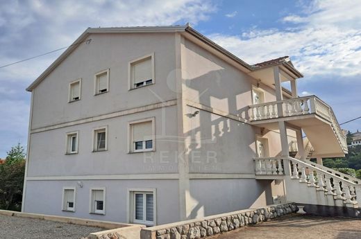 Appartement à Ičići, Grad Opatija