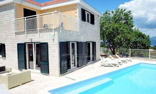 Villa Brac, Split-Dalmatia