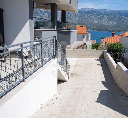 Piso / Apartamento en Vinjerac, Zadar