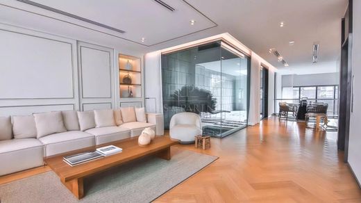 Luxury home in Bangkok