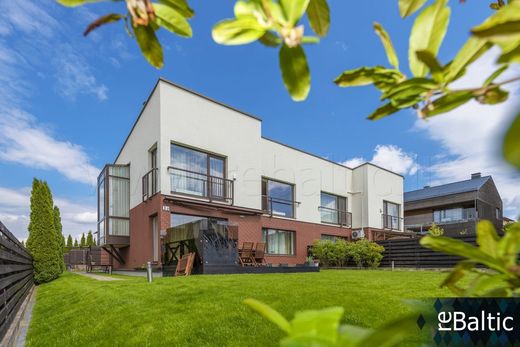 Luxury home in Bendoriai, Vilnius District Municipality