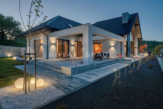 Luxury home in Będkowice, Powiat krakowski