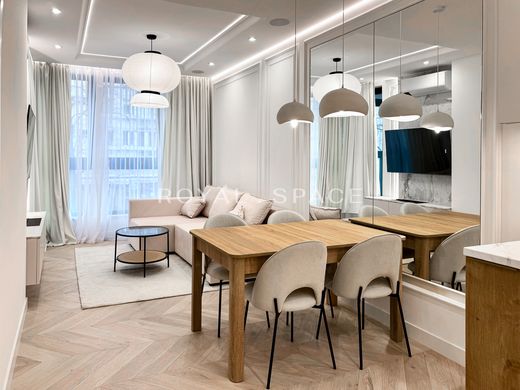 套间/公寓  华沙, Warszawa