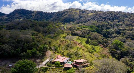 Terreno en Colón, Mora