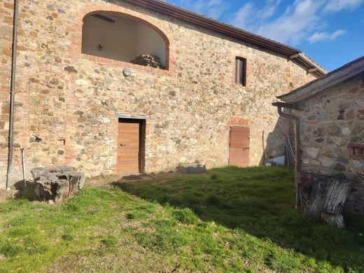 Köy evi Montalcino, Siena ilçesinde
