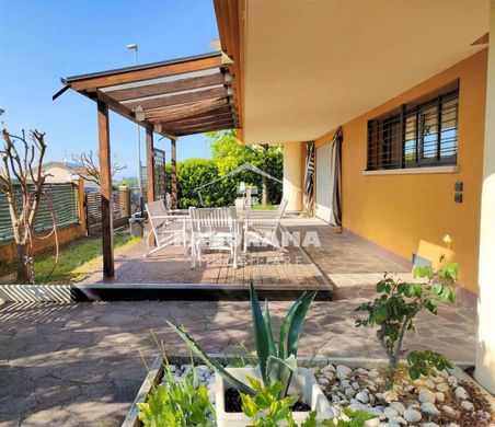 Luxe woning in Coriano, Provincia di Rimini