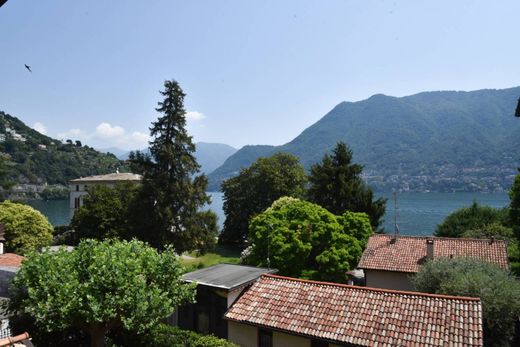 Apartament w Cernobbio, Provincia di Como