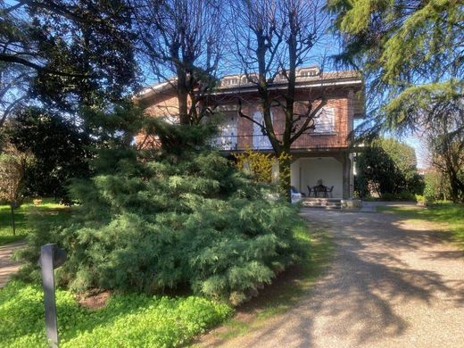 Villa - Montecchio Emilia, Provincia di Reggio Emilia