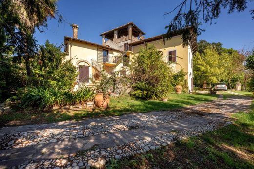 Villa - Collevecchio, Provincia di Rieti