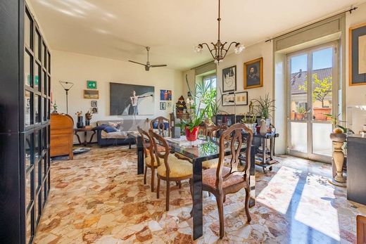 Appartamento a Milano, Lombardia