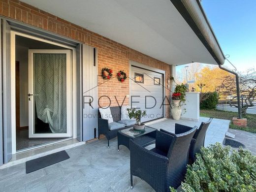 Villa a Casier, Treviso