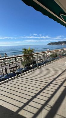 ‏דירה ב  Alassio, Provincia di Savona