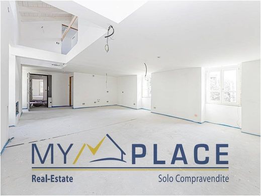 套间/公寓  Lecco, 莱科省