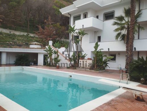 Villa in Palermo, Sicily
