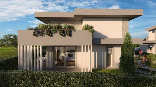 Villa in Osio Sotto, Provincia di Bergamo