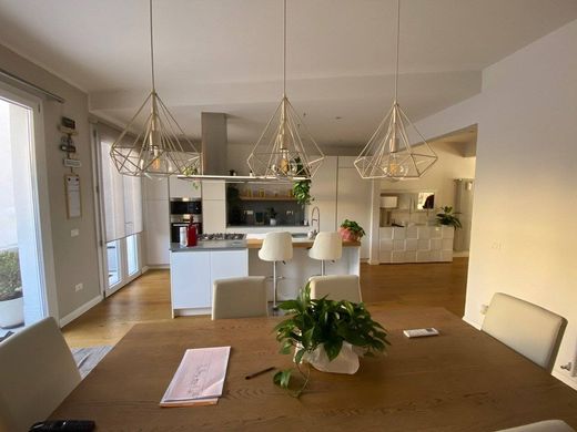 Lüks ev Campi Bisenzio, Firenze ilçesinde