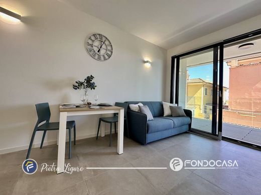 Daire Pietra Ligure, Savona ilçesinde