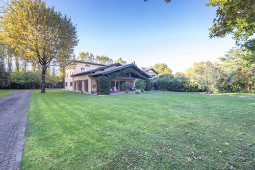 Villa in Budrio, Bologna
