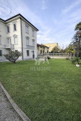 Villa in Pozzuolo del Friuli, Udine