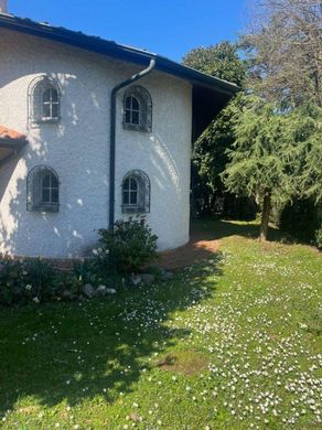 Villa - Cassina de' Pecchi, Milão