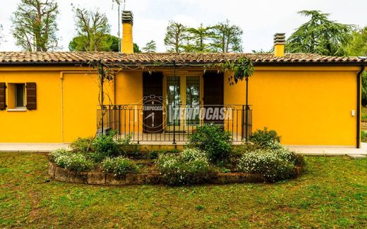 Villa in Civitanova Marche, Provincia di Macerata