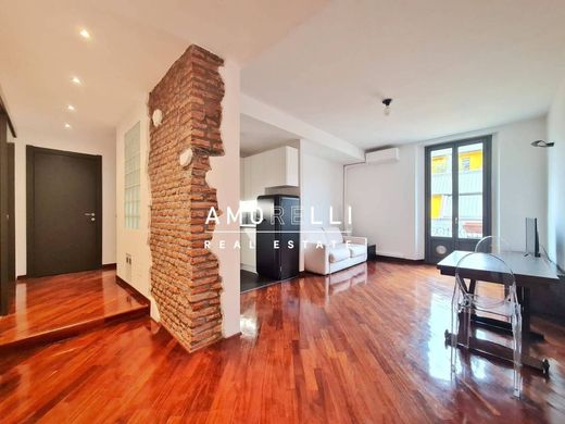 아파트 / 밀라노, Città metropolitana di Milano