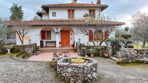 Willa w Vicchio, Province of Florence