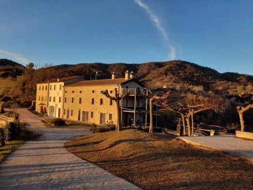 Вилла, Витторио-Венето, Provincia di Treviso