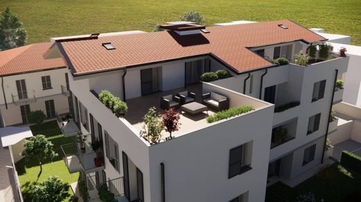 Magenta, Città metropolitana di Milanoのペントハウス