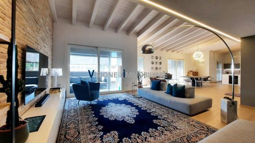 Penthouse in Noale, Venice