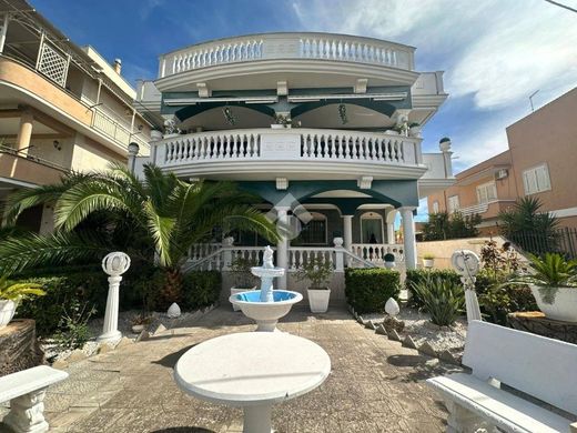 Villa in Cerignola, Provincia di Foggia