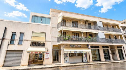 Penthouse à Monopoli, Bari