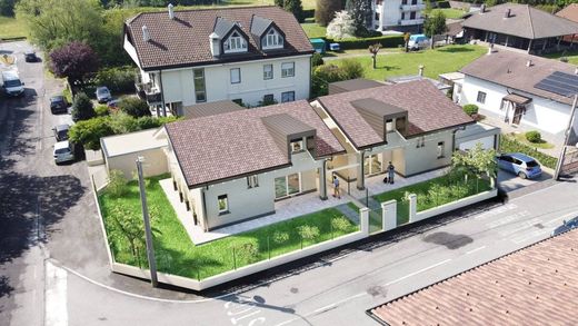 Villa in Misinto, Province of Monza and Brianza