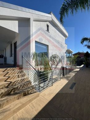 Villa - Giugliano in Campania, Nápoles