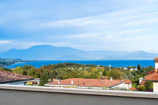 Villa in Lonato, Provincia di Brescia