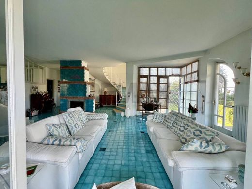 Villa in Fondi, Provincia di Latina