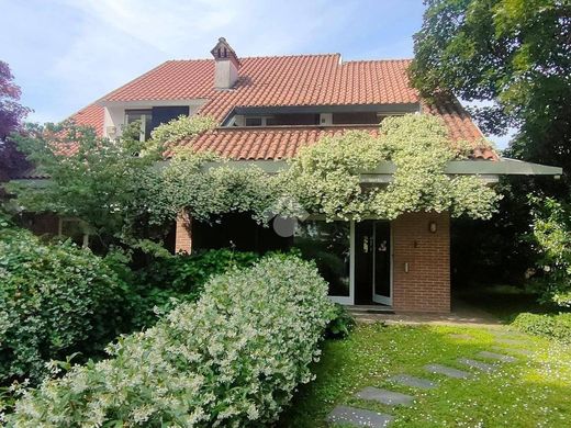 ﻓﻴﻼ ﻓﻲ Gorgonzola, Città metropolitana di Milano