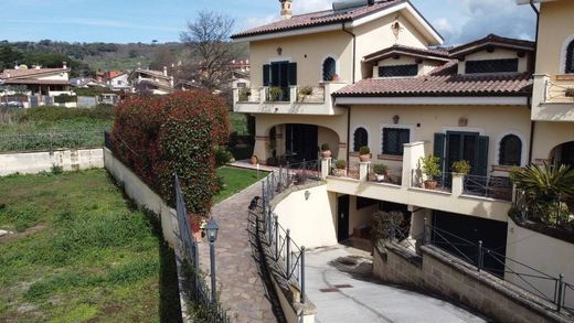 Villa in Grottaferrata, Rom