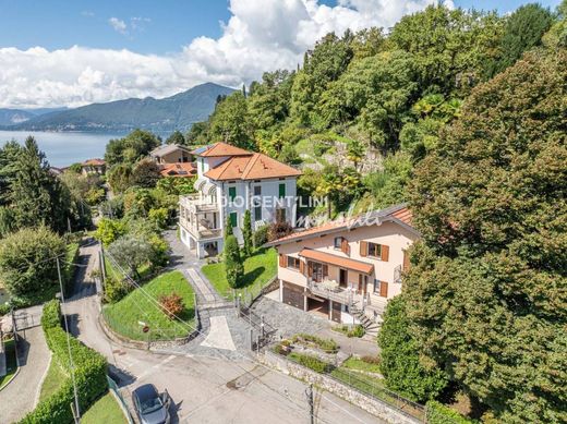 Villa in Brezzo di Bedero, Provincia di Varese